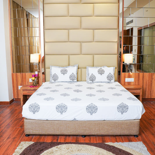 Island Vibes- Cotton Bedsheet