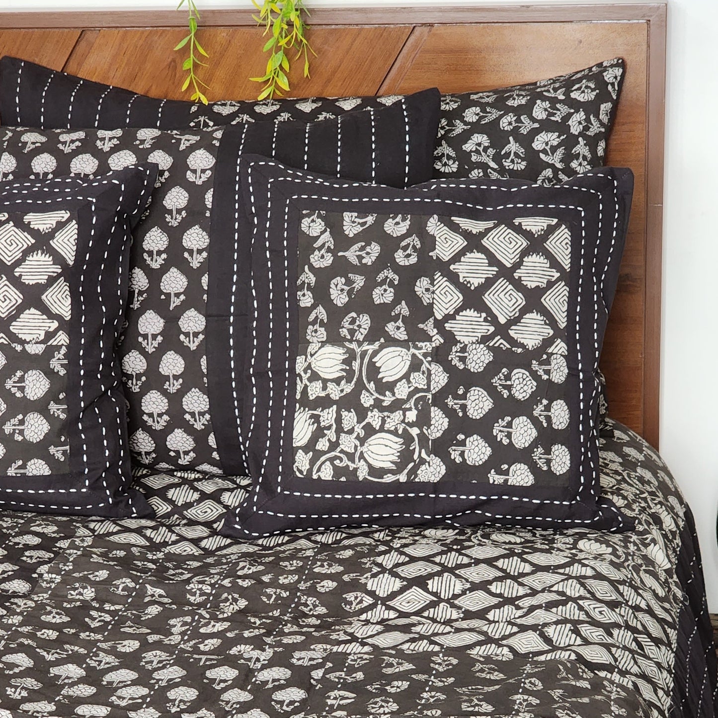 Kantha Onyx