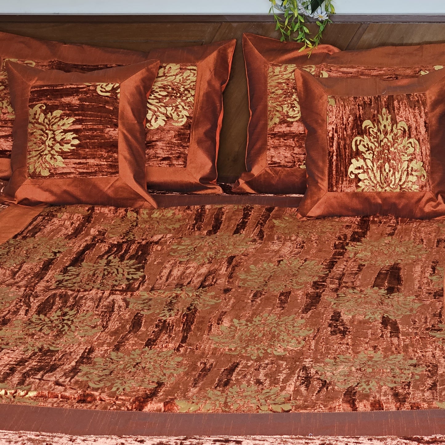 Velour Earth